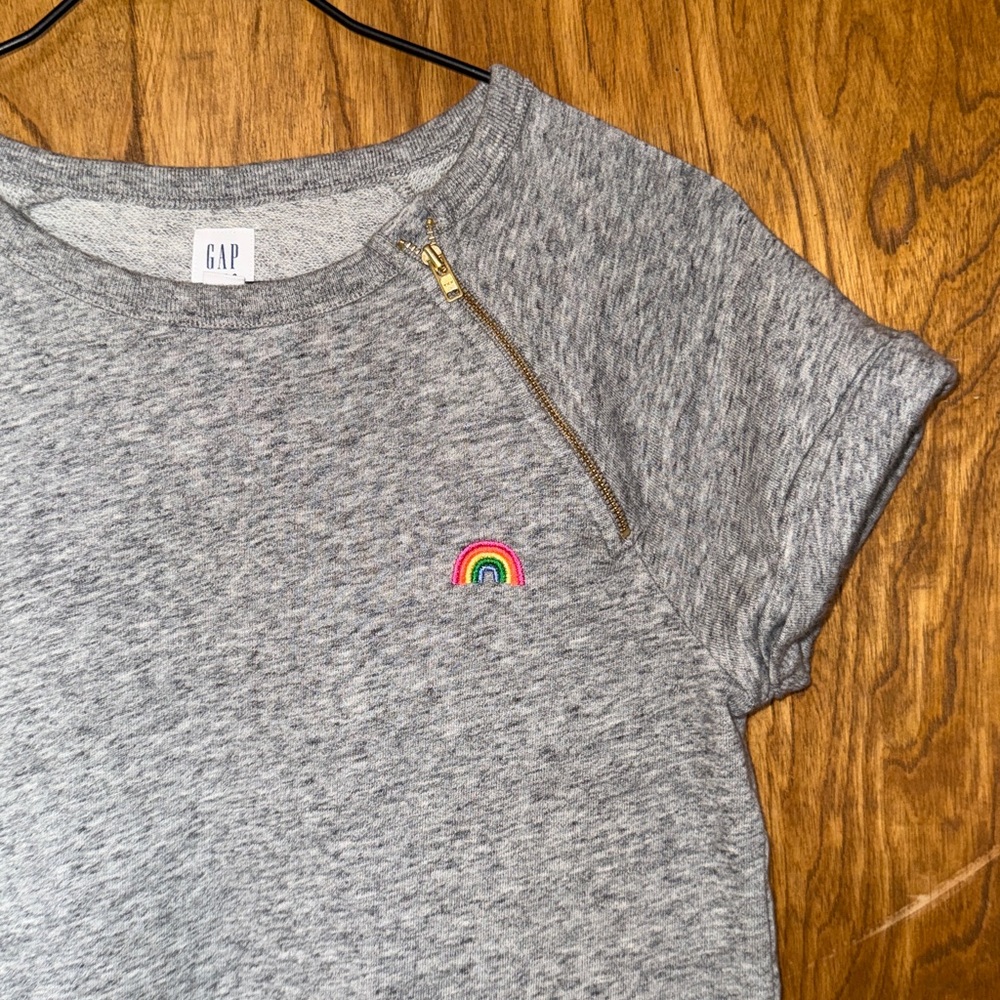 🌈 GAP Gray Heather Zip-Shoulder Dress with Rainbow Patch